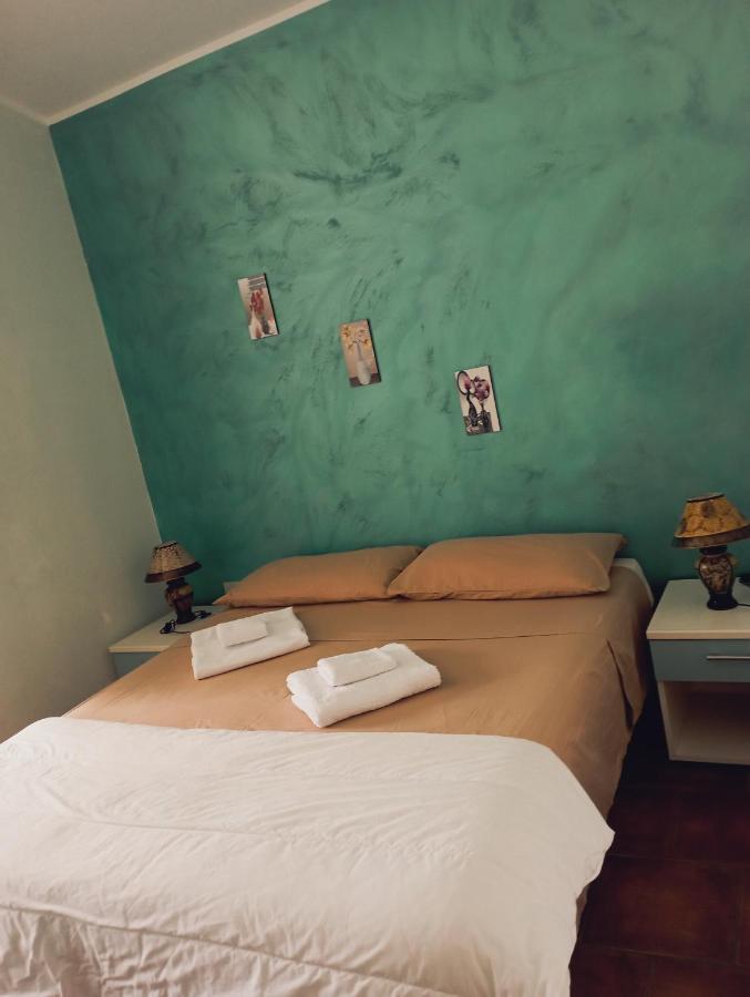 Ambrosia Hostel Alessandria del Carretto Luaran gambar